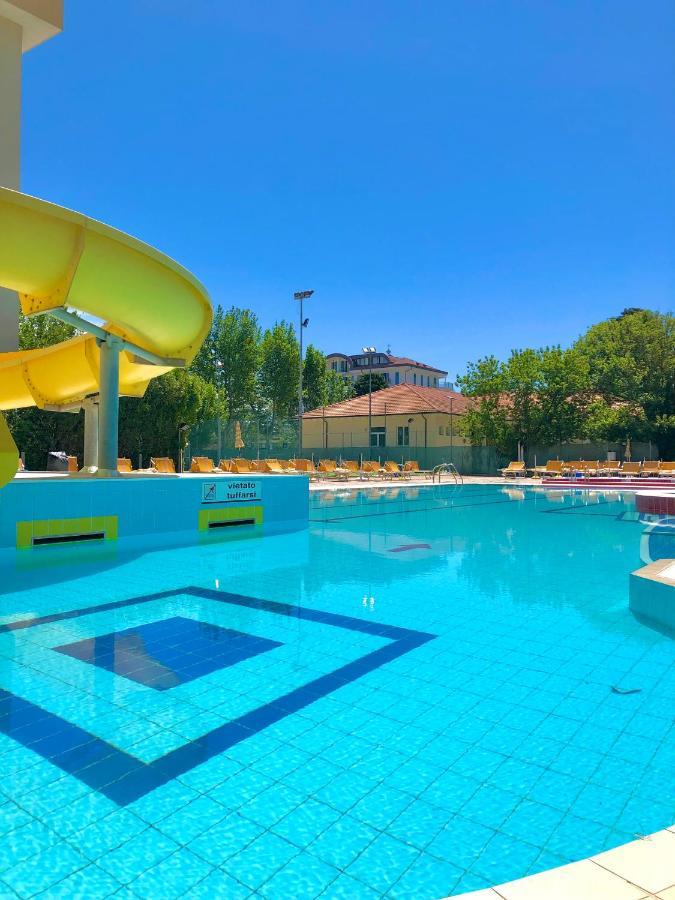 Hotel Caravel 3*