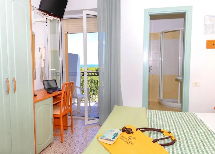Hotel Caravel B&B