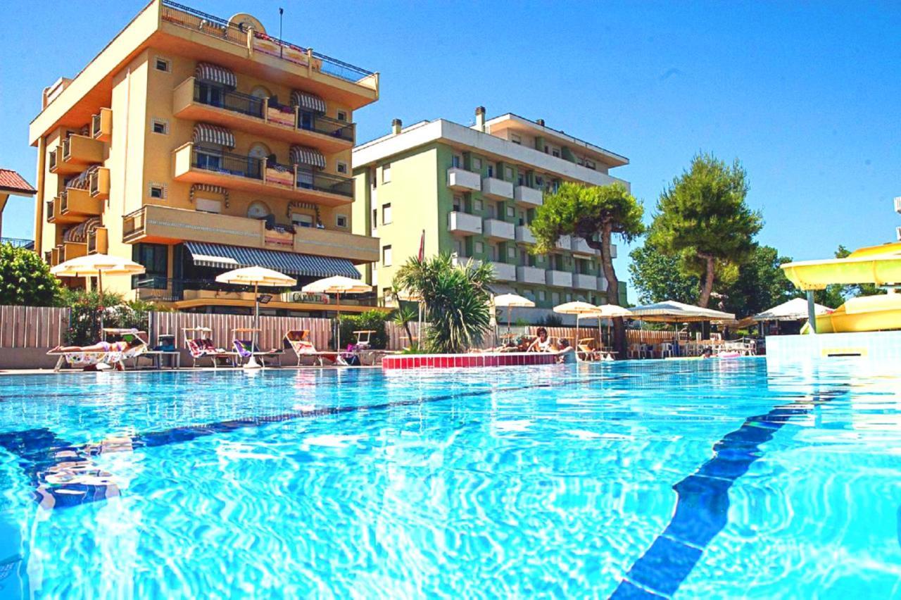 Hotel Caravel 3*